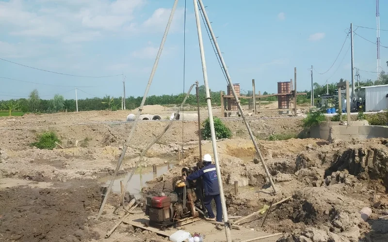 thiết bị thi công cọc D300 khoancoc